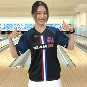 応援グッズTシャツ表